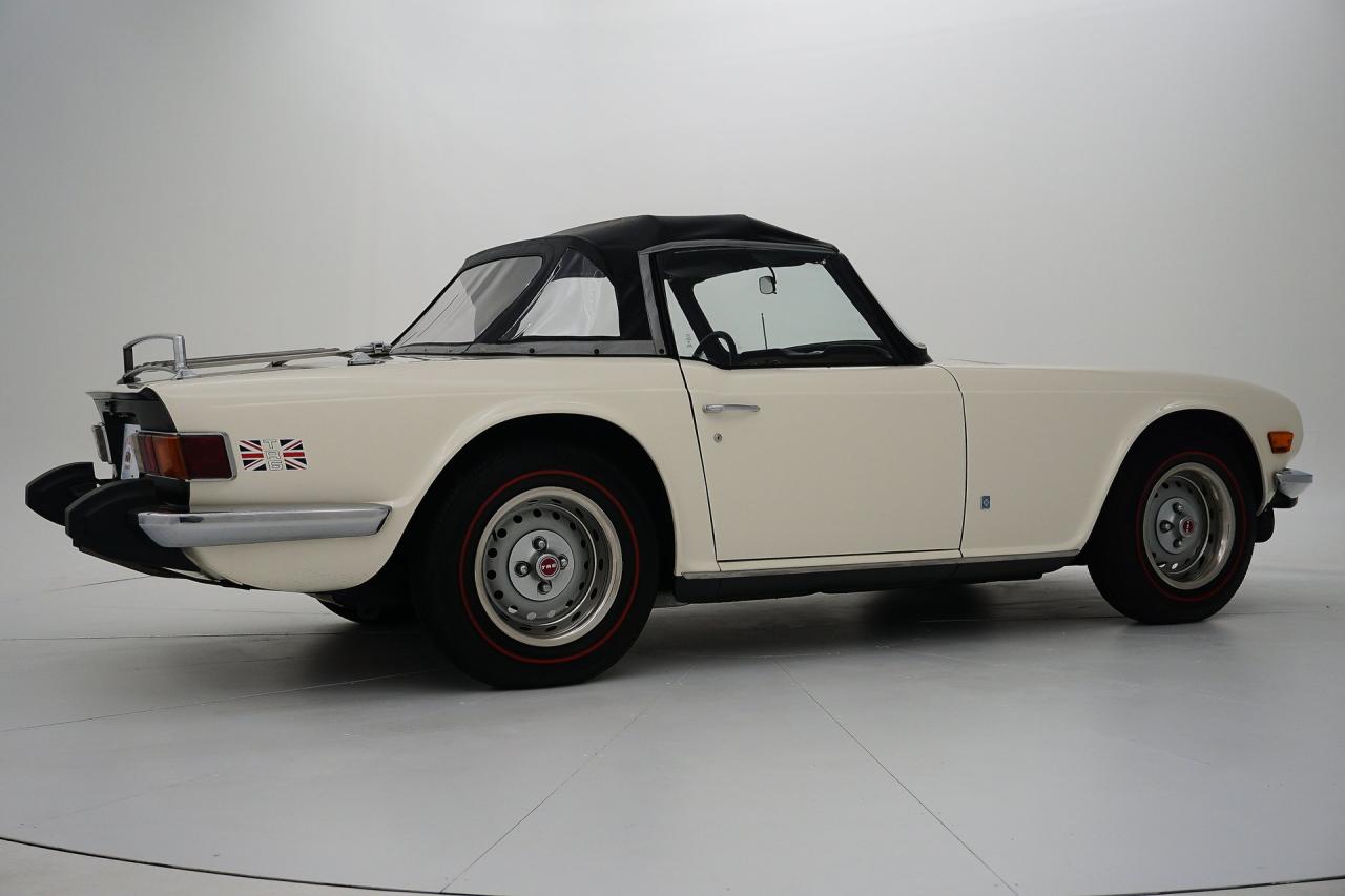 1976 Triumph TR6 w/ Overdrive