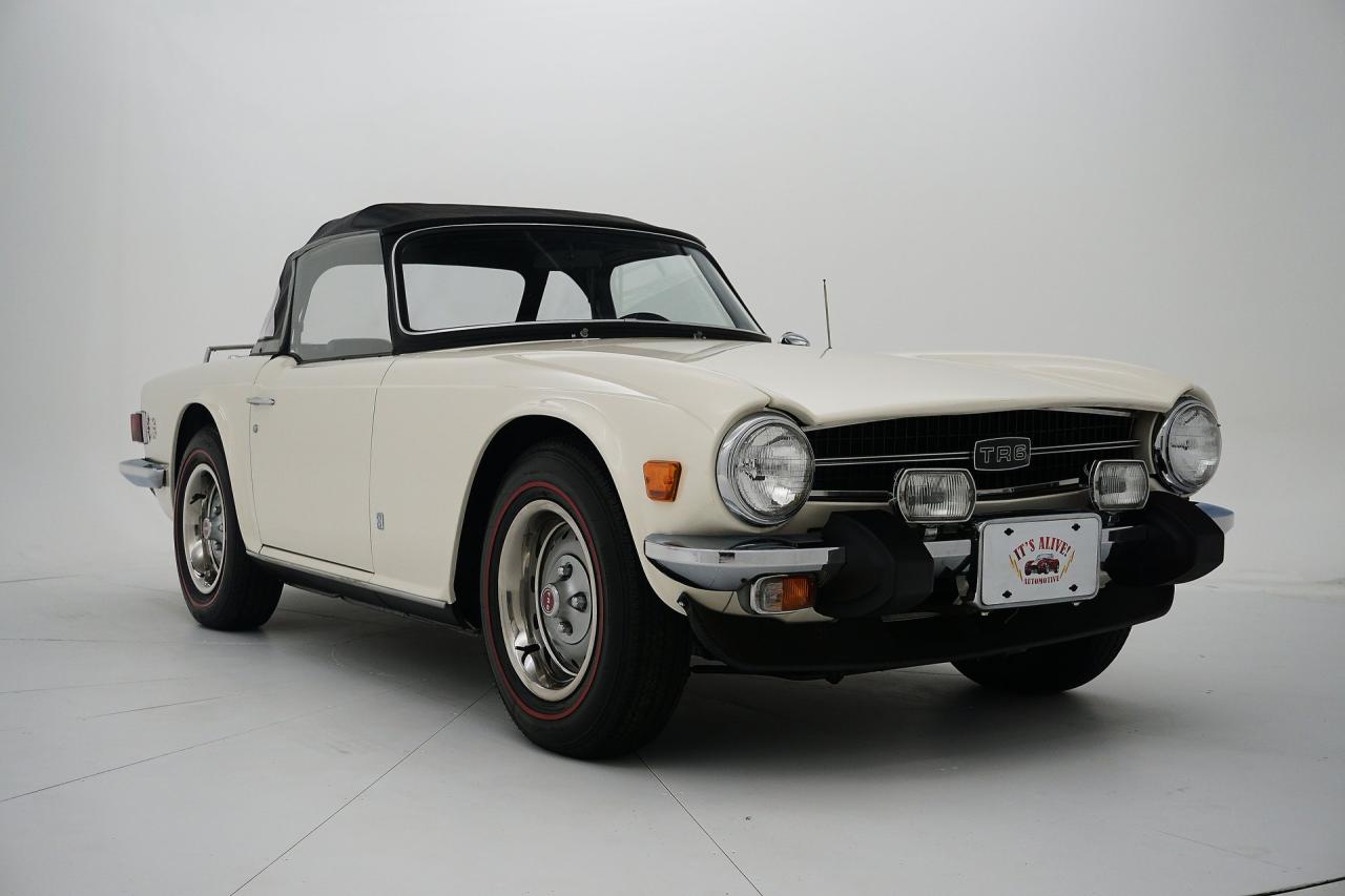 1976 Triumph TR6 w/ Overdrive