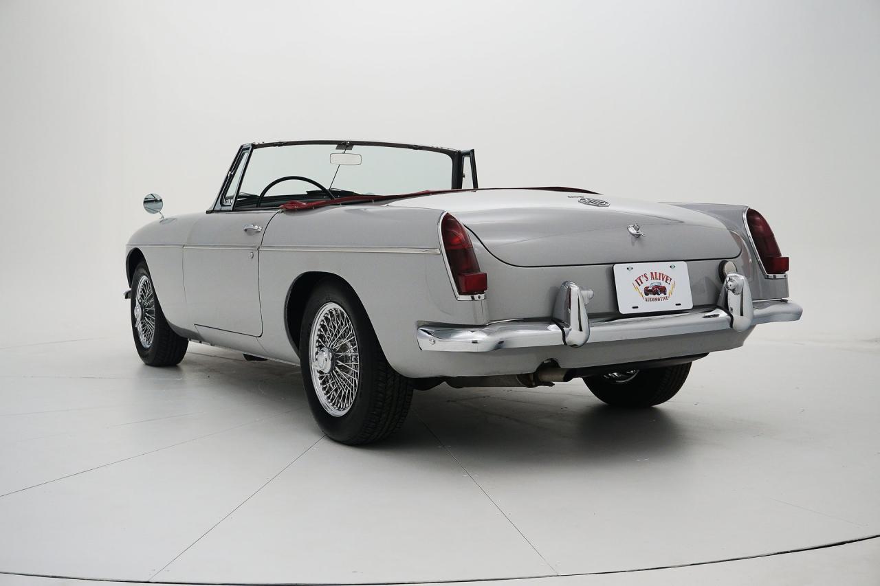 1966 MG MGB