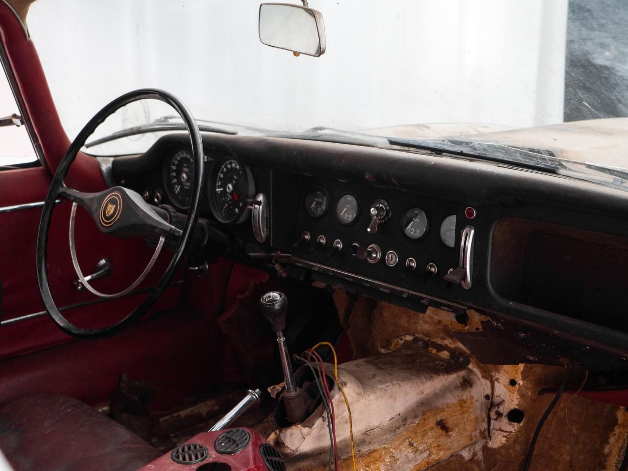 1964 Jaguar E-Type XKE Series I Barn Find