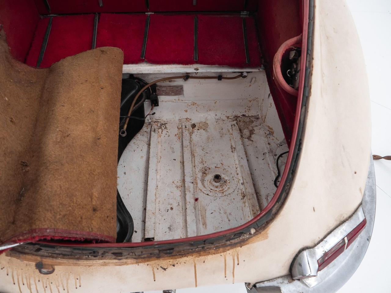 1964 Jaguar E-Type XKE Series I Barn Find