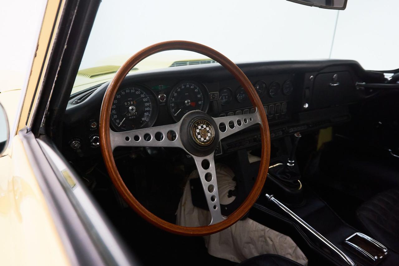 1969 Jaguar E-Type Series 1.5 Fixed Head Coupe