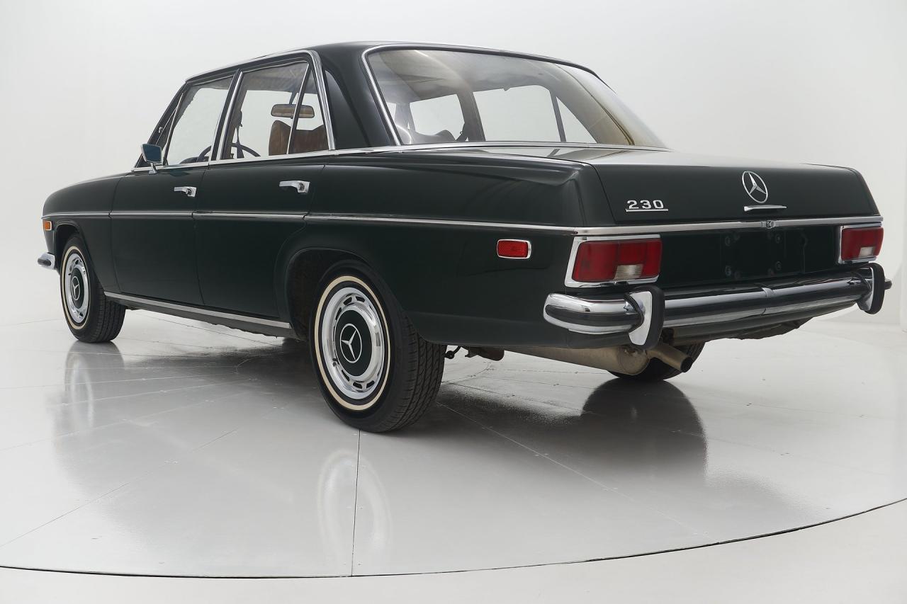 1970 Mercedes - Benz 230