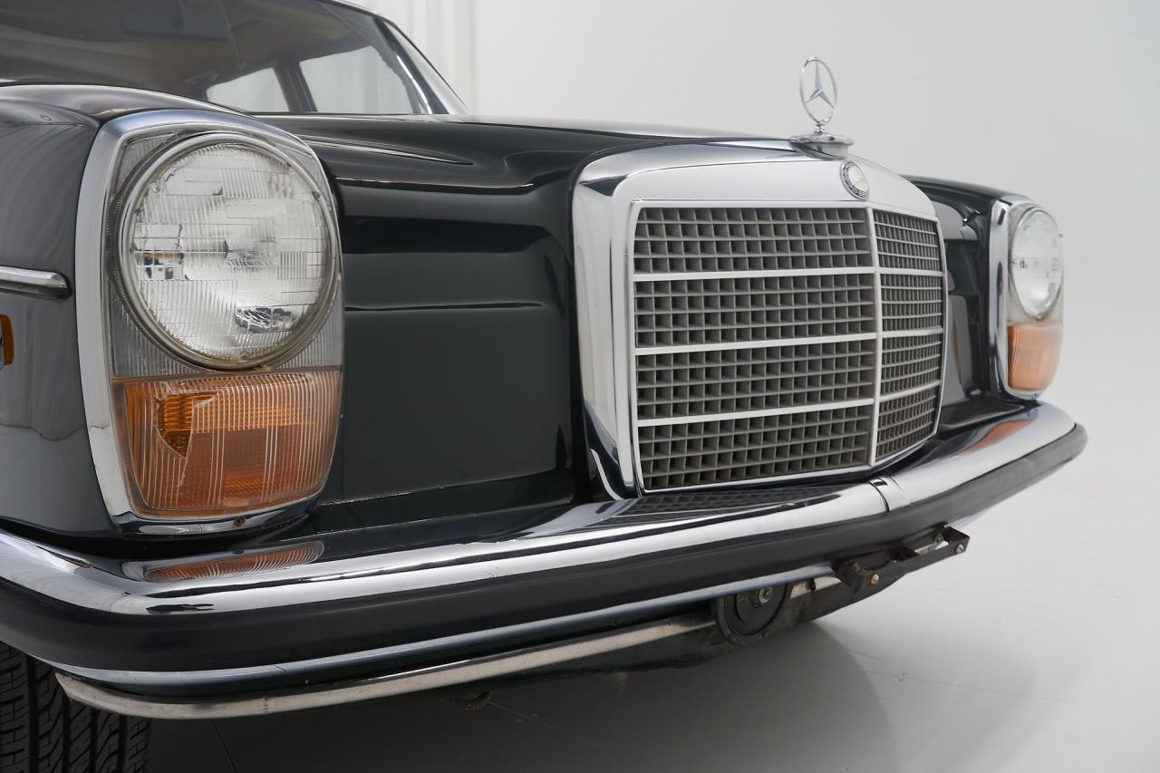 1970 Mercedes - Benz 230