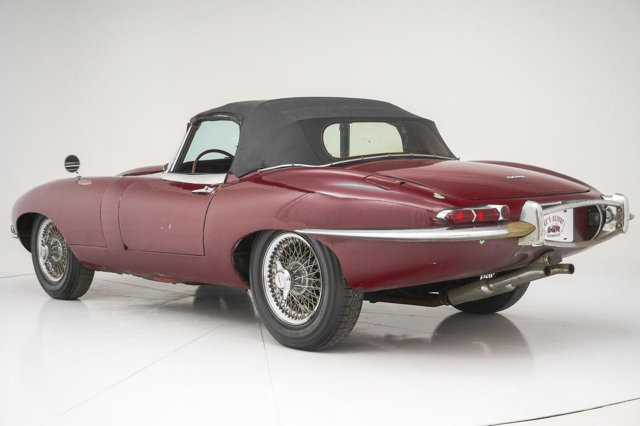 1963 Jaguar E-Type XKE Series I OTS