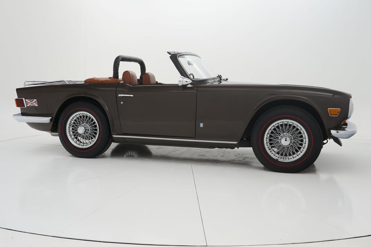 1973 Triumph TR6 w/ Overdrive