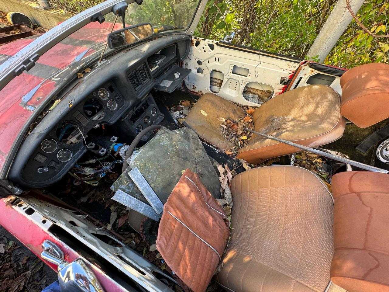 1977 MG MGB Project