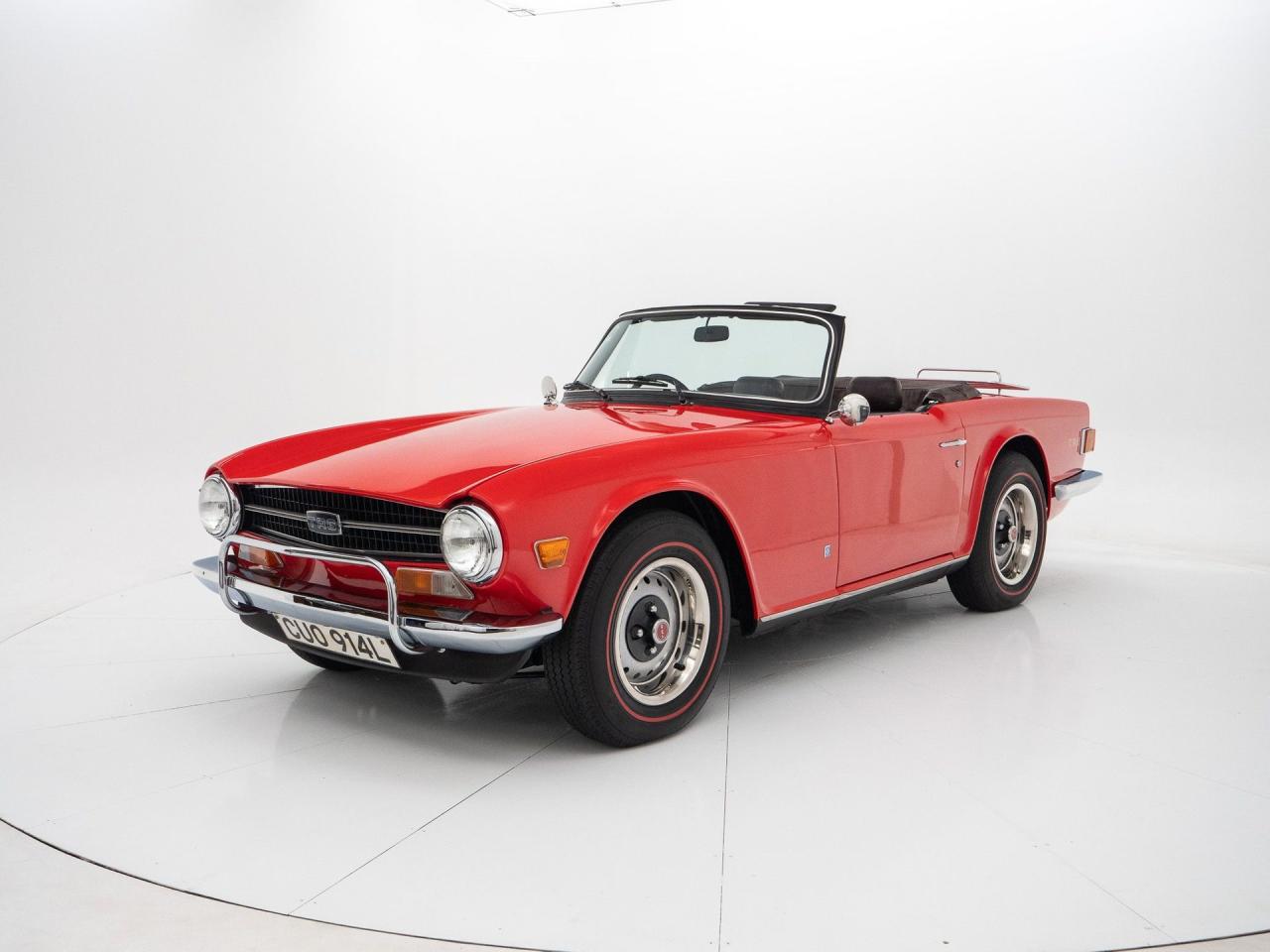 1973 Triumph TR6 Petrol Injection RHD w/ OD