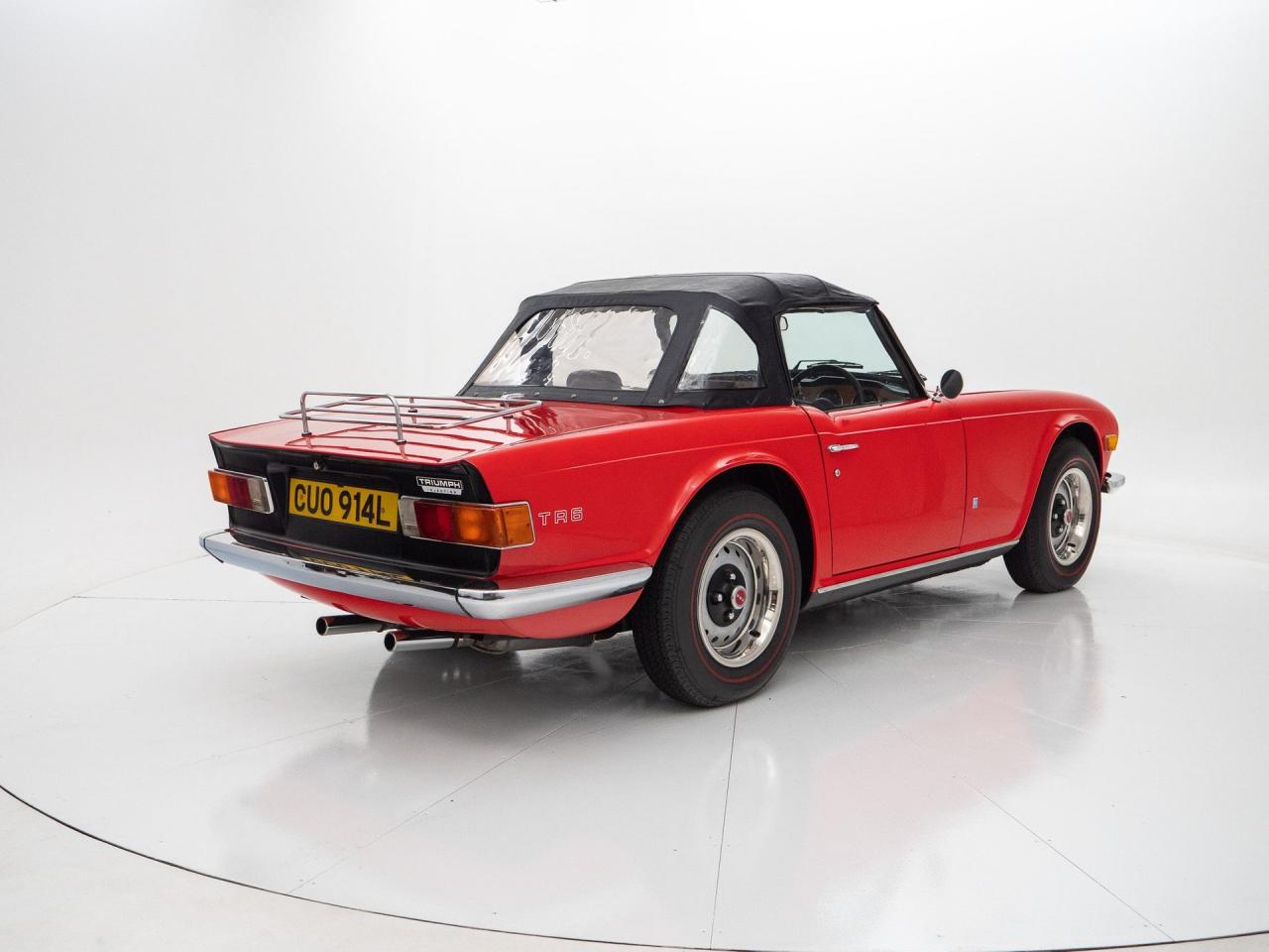 1973 Triumph TR6 Petrol Injection RHD w/ OD