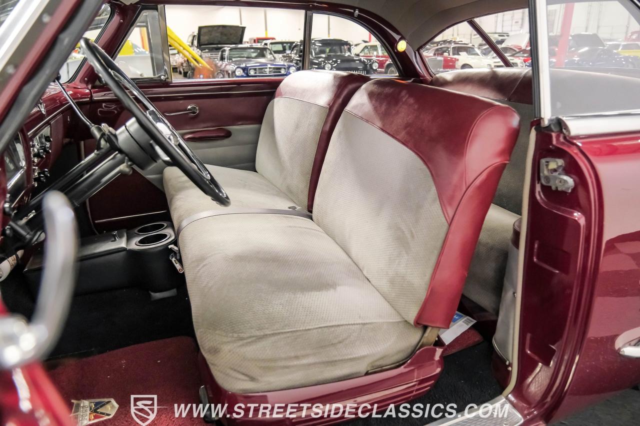 1952 Ford Crestline Victoria