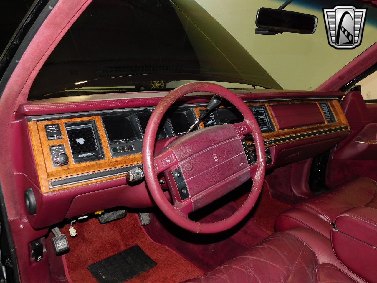 1993 Lincoln Town Car