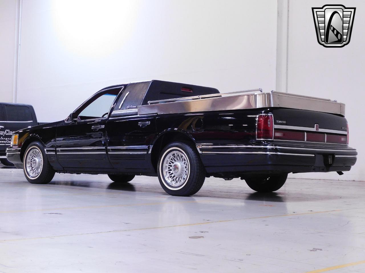 1993 Lincoln Town Car