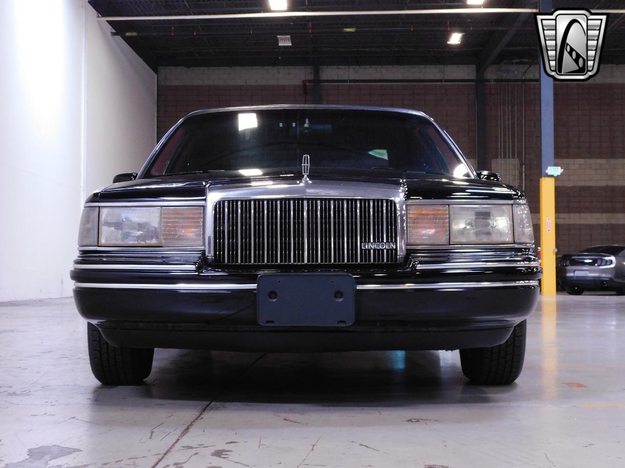 1993 Lincoln Town Car