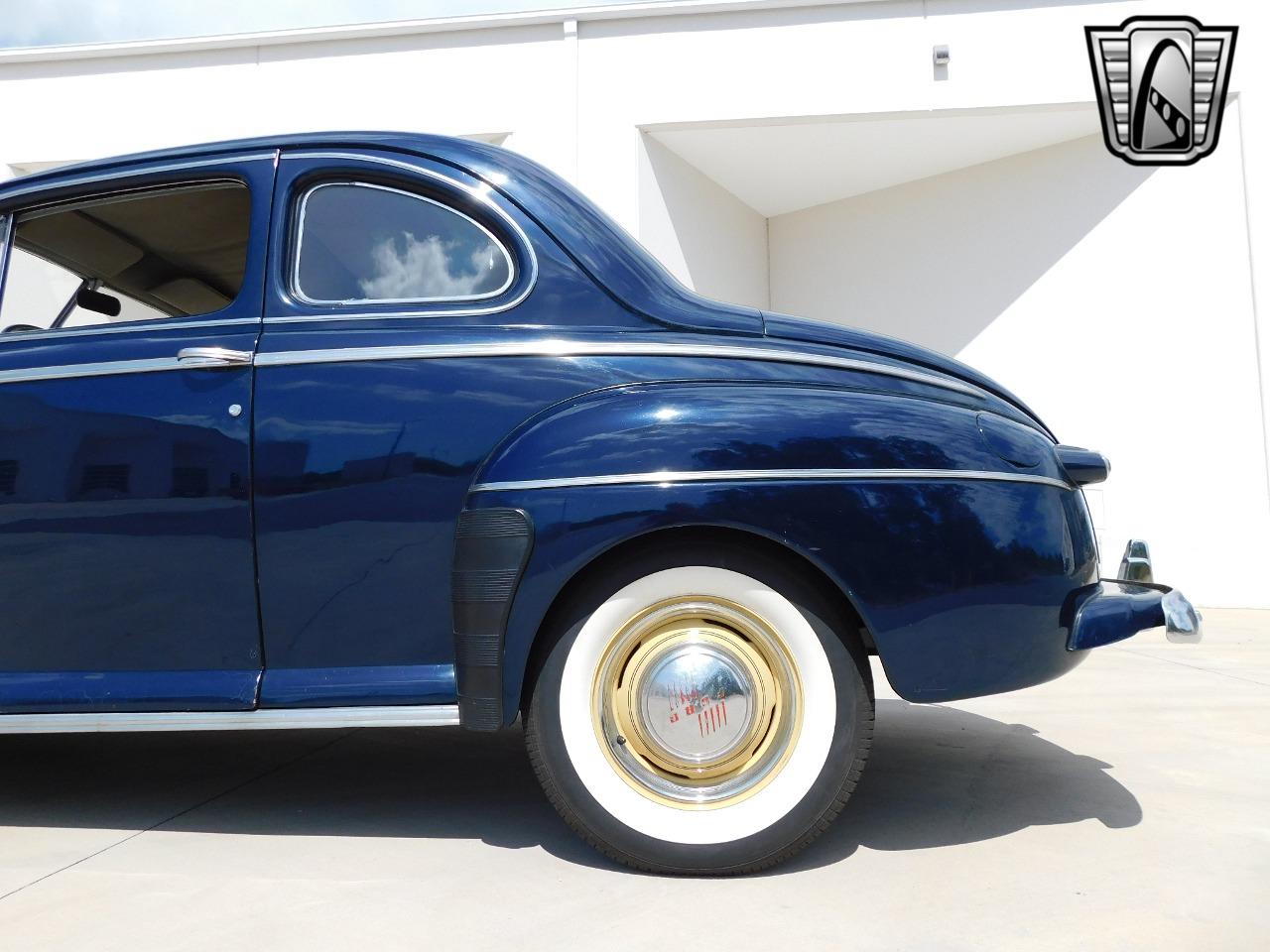 1946 Ford Deluxe