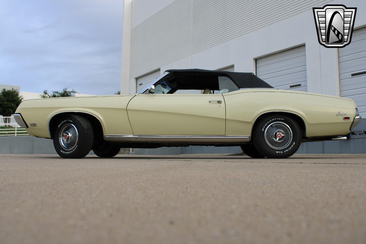 1969 Mercury Cougar