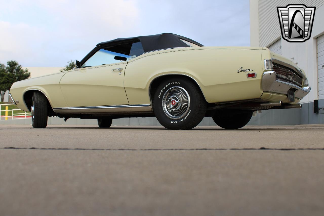 1969 Mercury Cougar