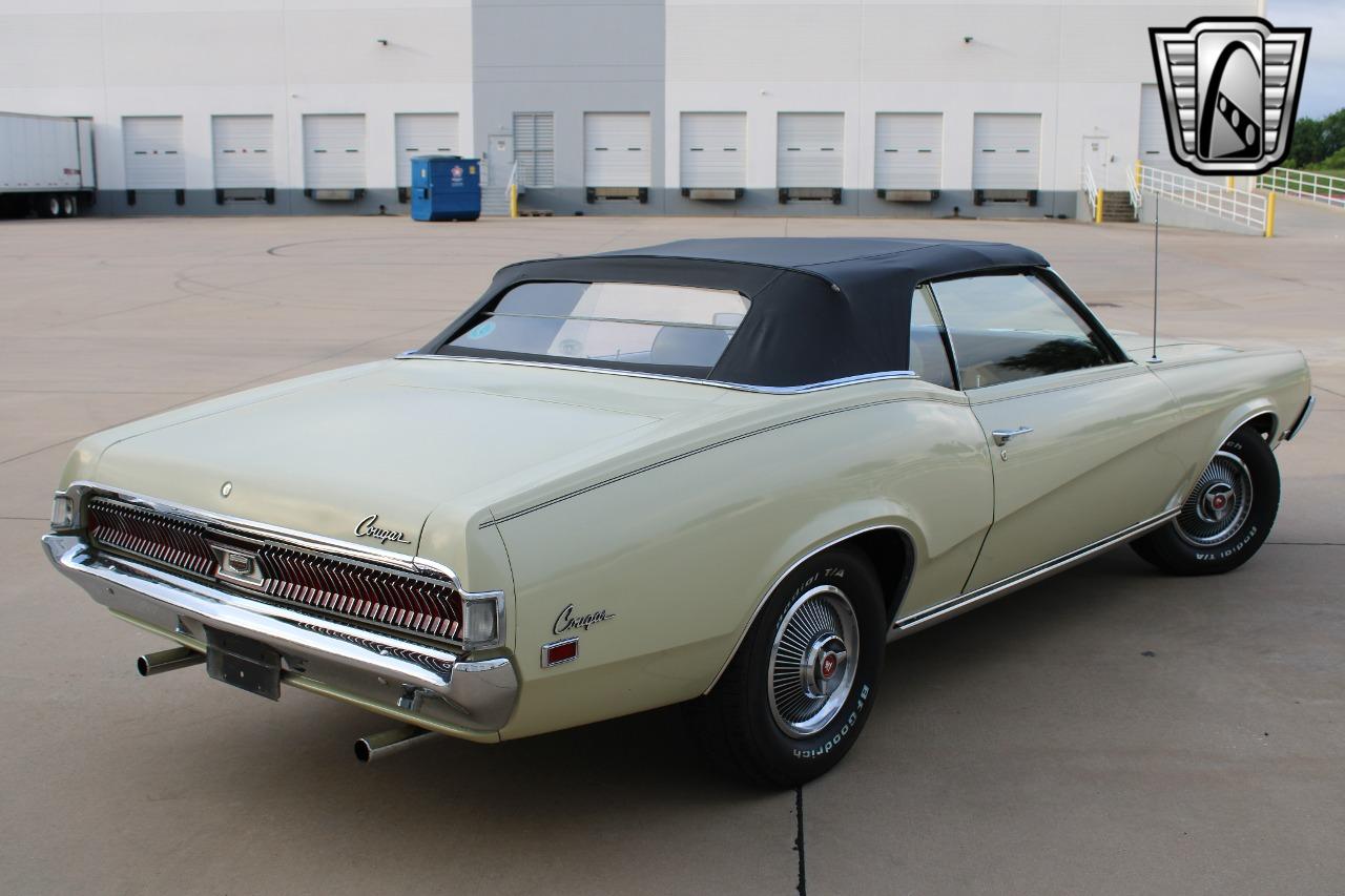 1969 Mercury Cougar