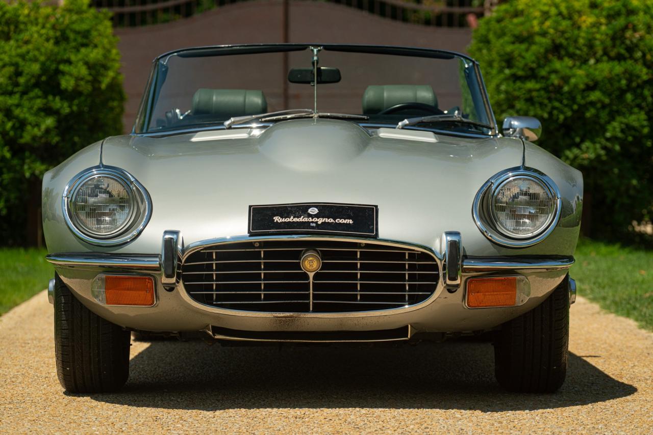 1974 Jaguar E TYPE V12 SPIDER