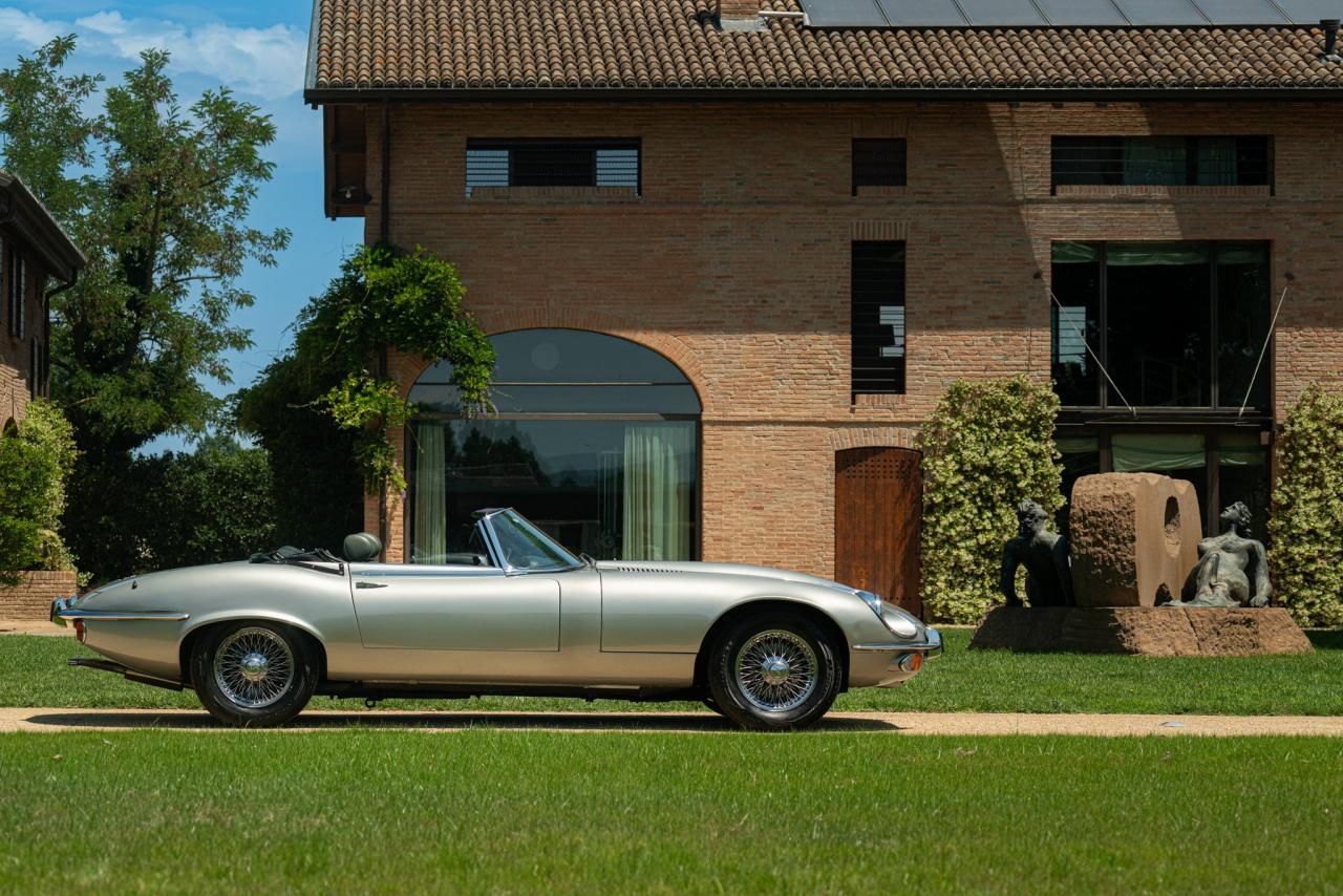 1974 Jaguar E TYPE V12 SPIDER