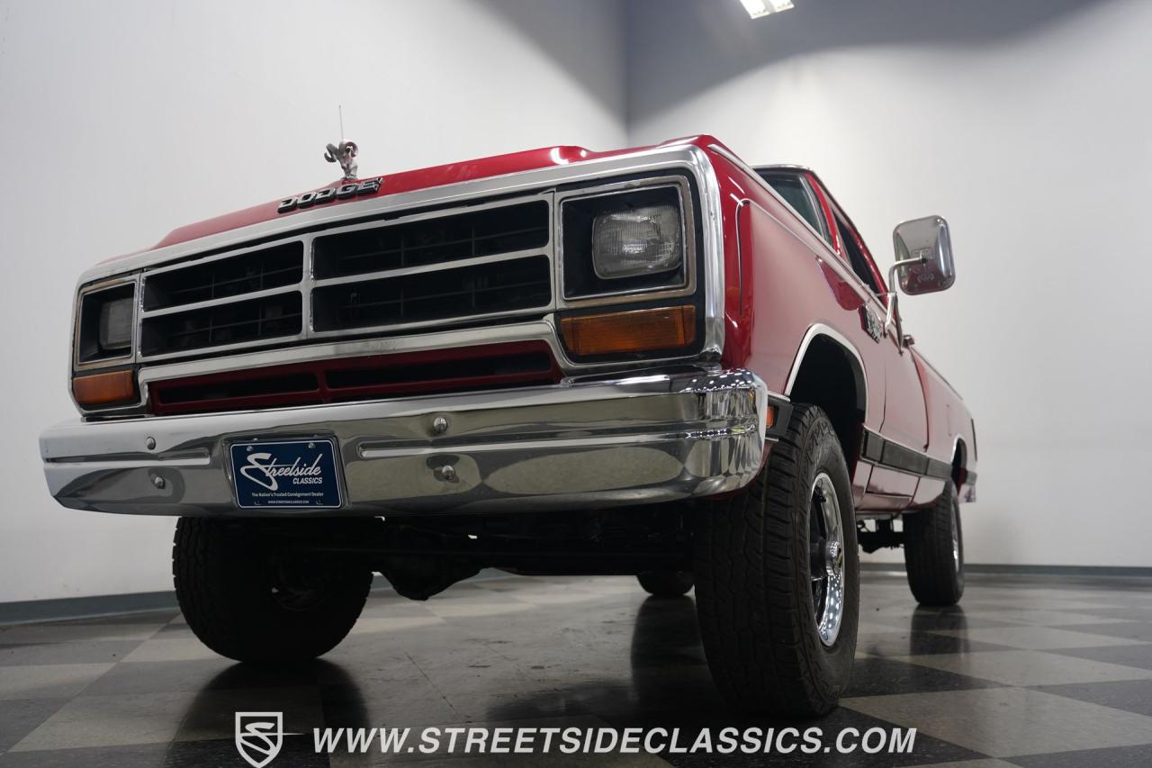 1985 Dodge Ram W150 4x4