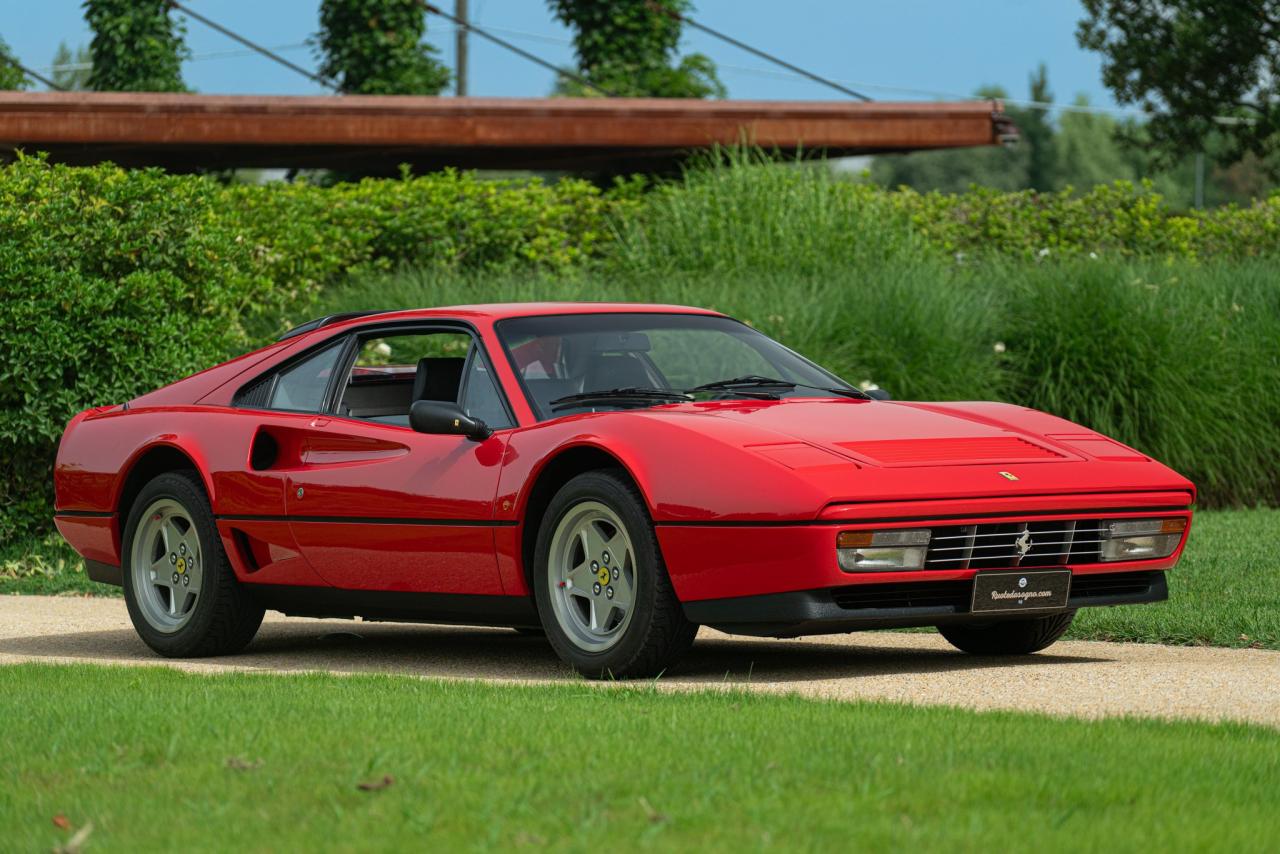 1987 Ferrari 208 GTB TURBO