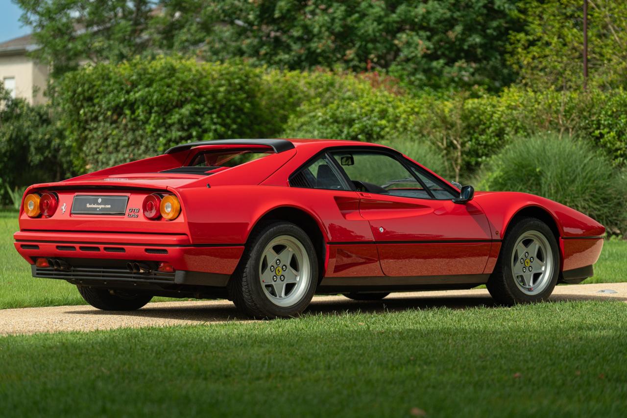 1987 Ferrari 208 GTB TURBO