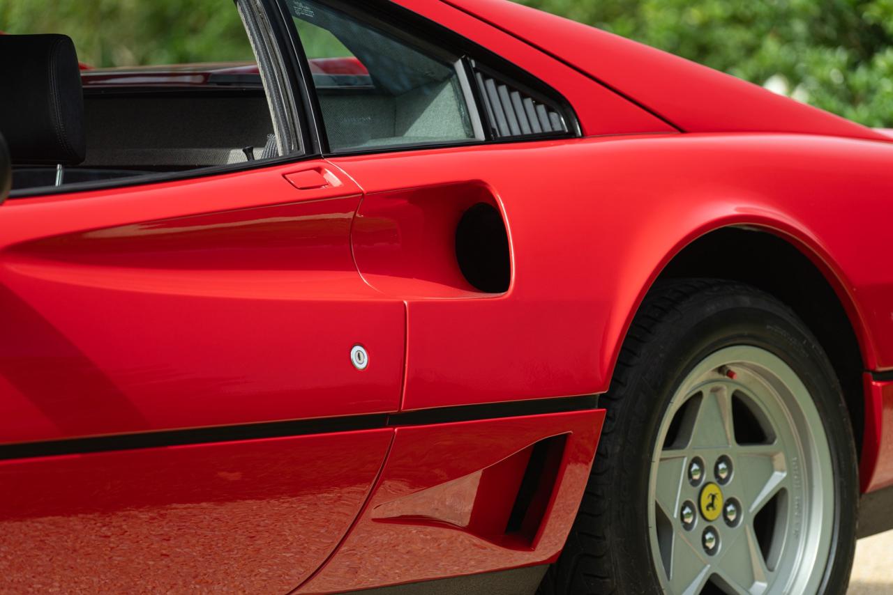 1987 Ferrari 208 GTB TURBO