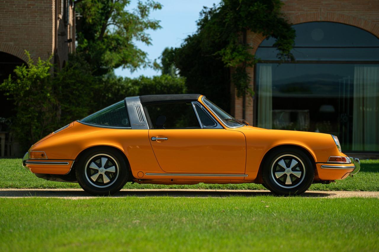 1971 Porsche 911 T 2.2 TARGA