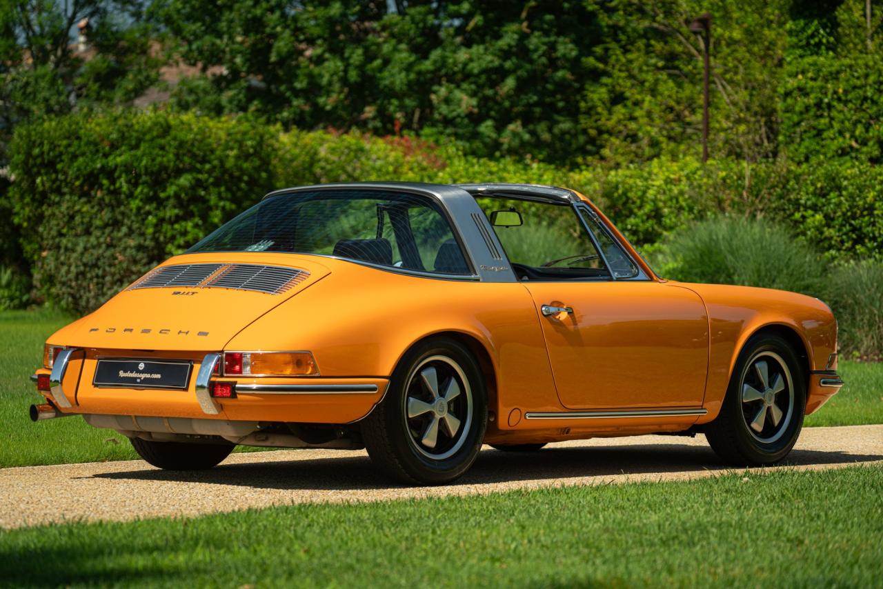 1971 Porsche 911 T 2.2 TARGA