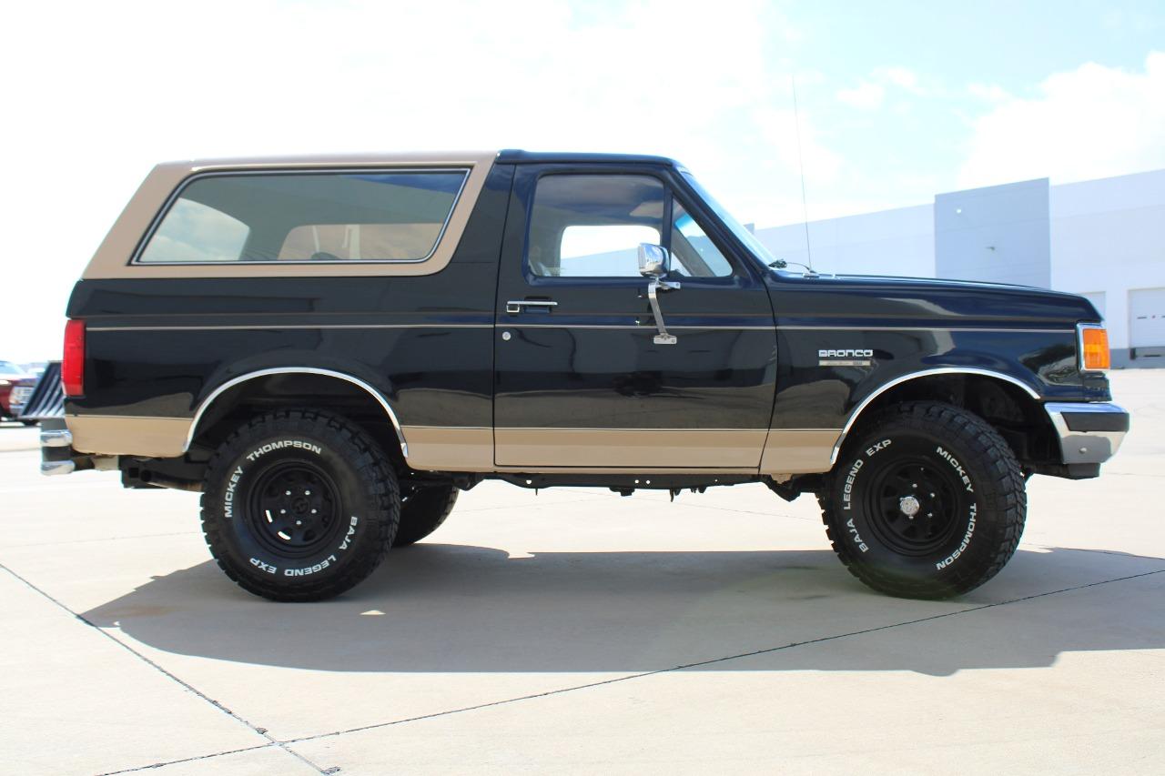 1990 Ford Bronco