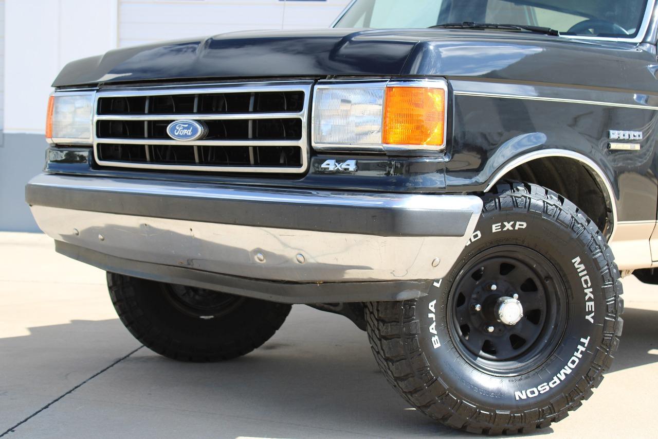 1990 Ford Bronco