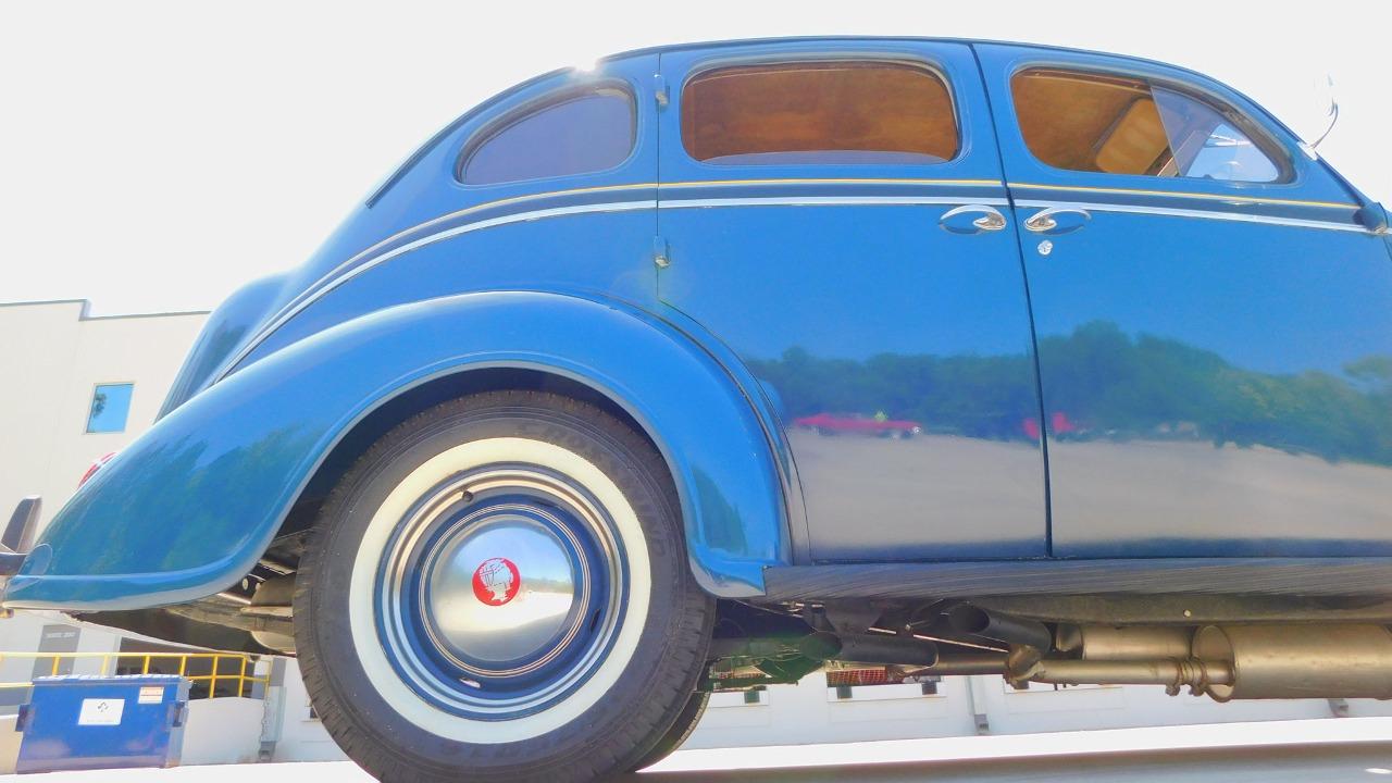 1939 Plymouth Sedan