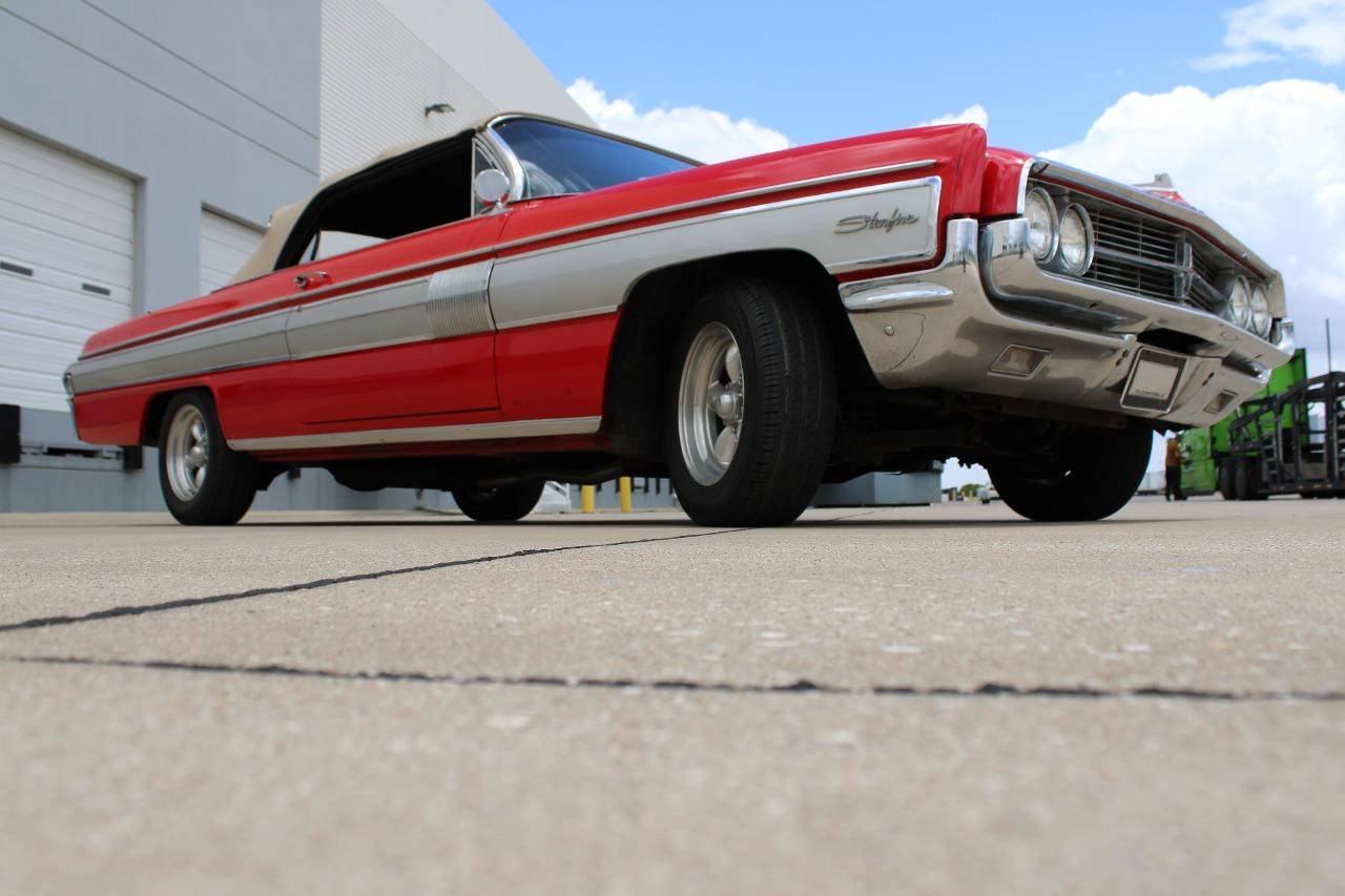 1962 Oldsmobile Starfire