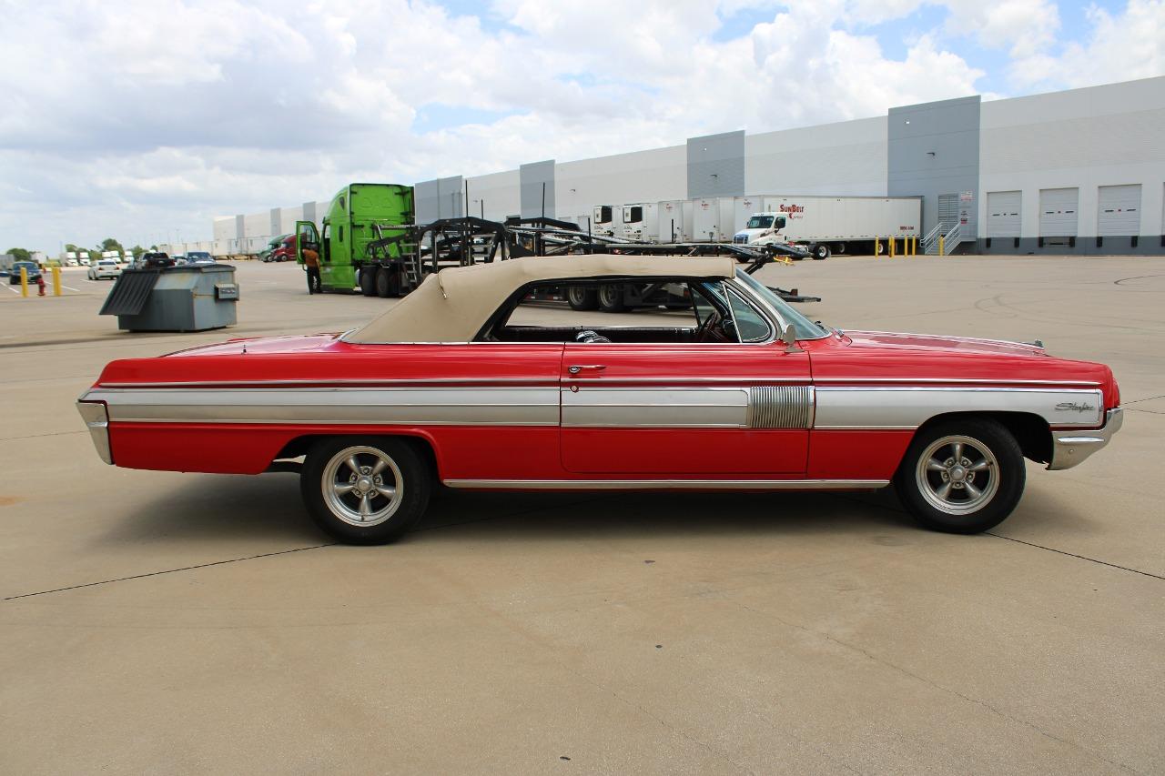 1962 Oldsmobile Starfire