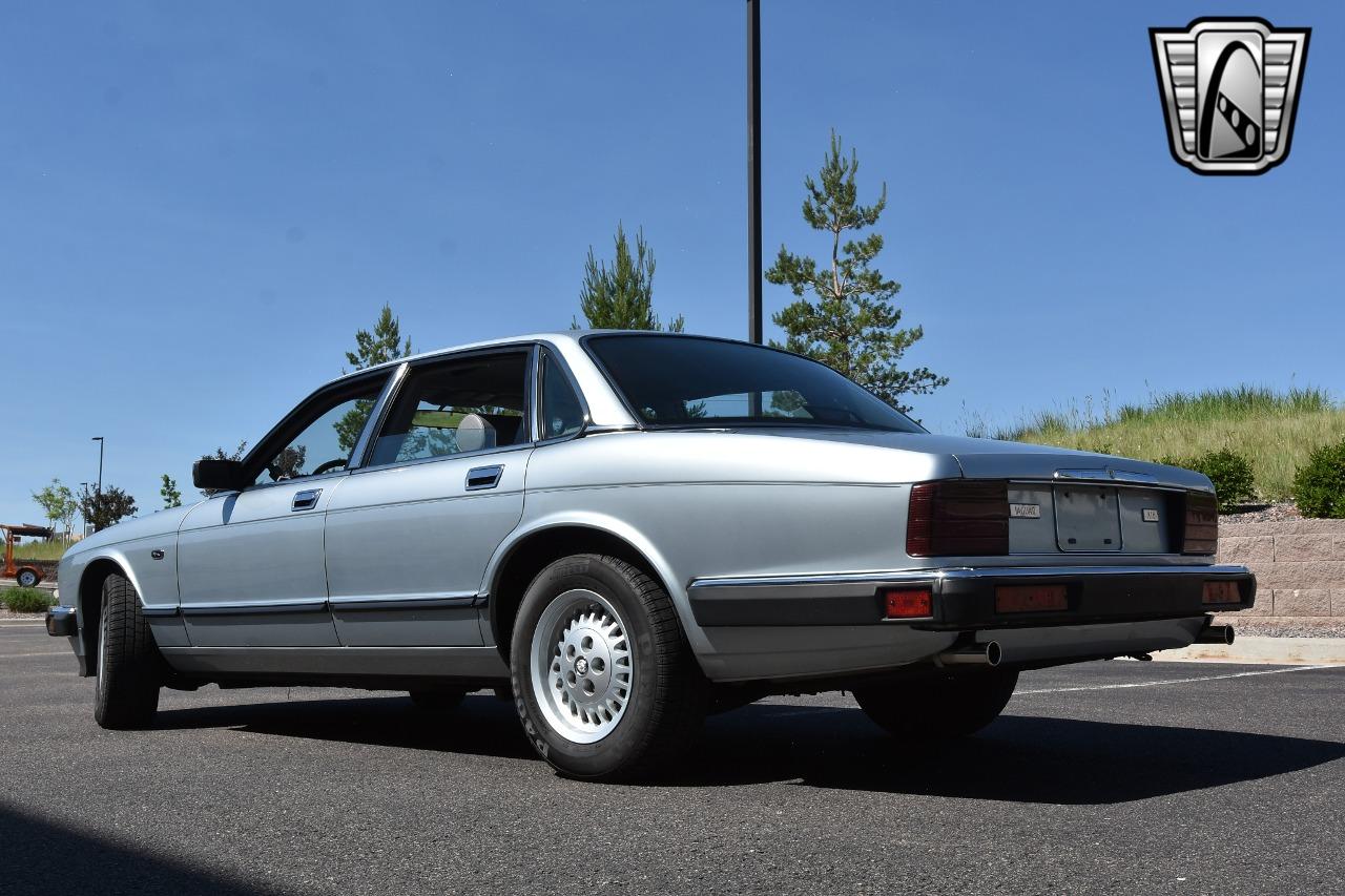 1991 Jaguar XJ6