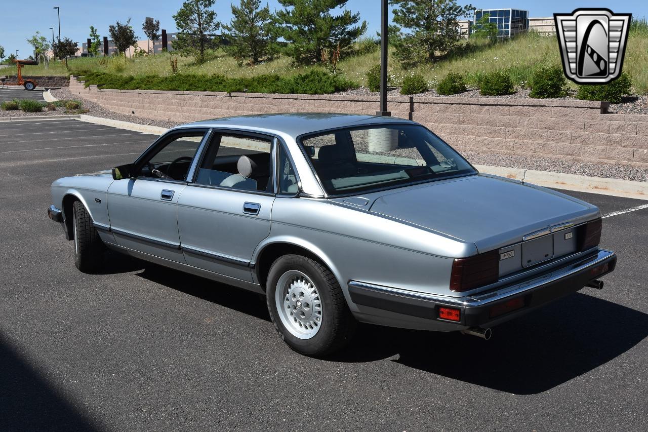 1991 Jaguar XJ6