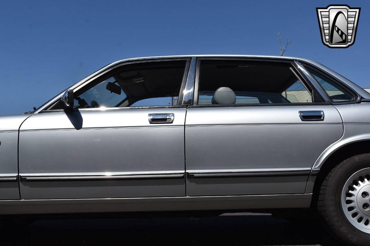 1991 Jaguar XJ6