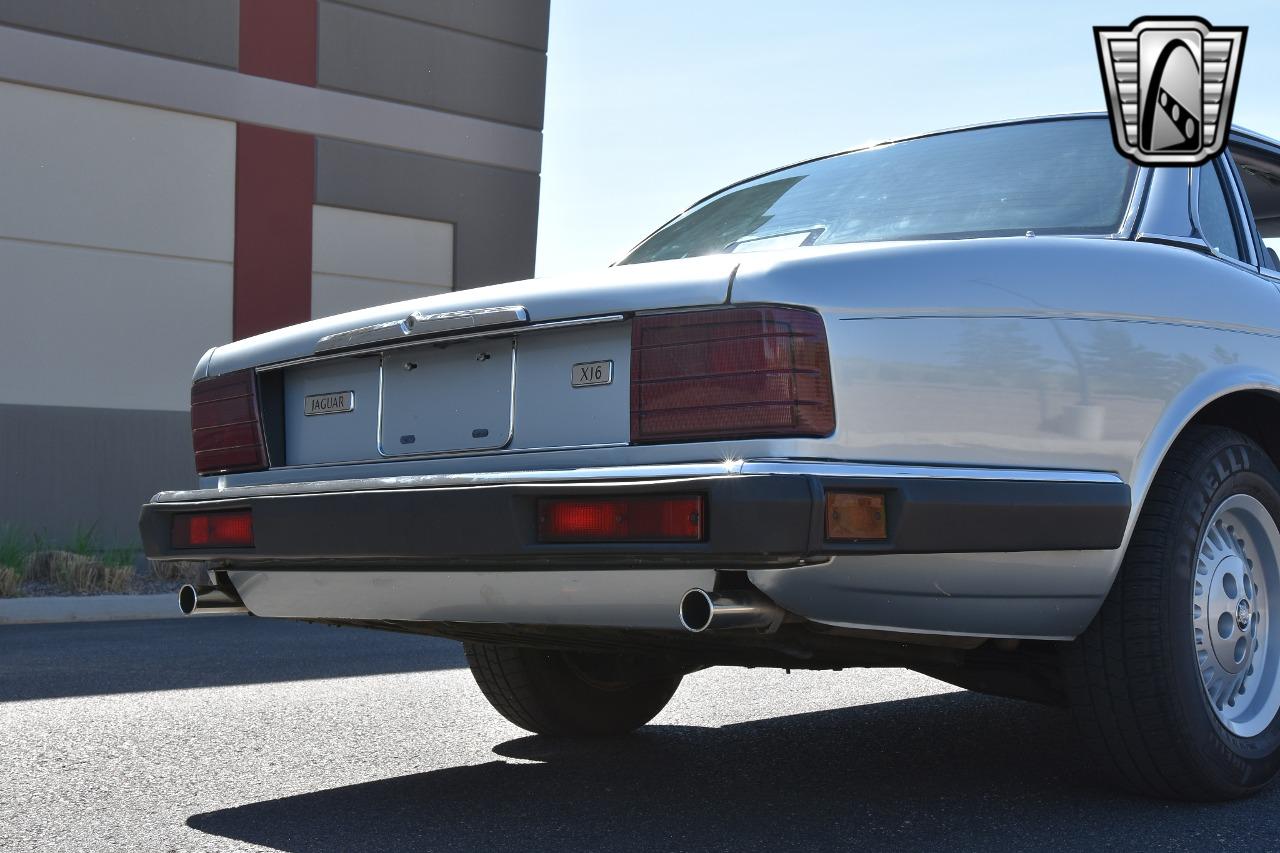 1991 Jaguar XJ6