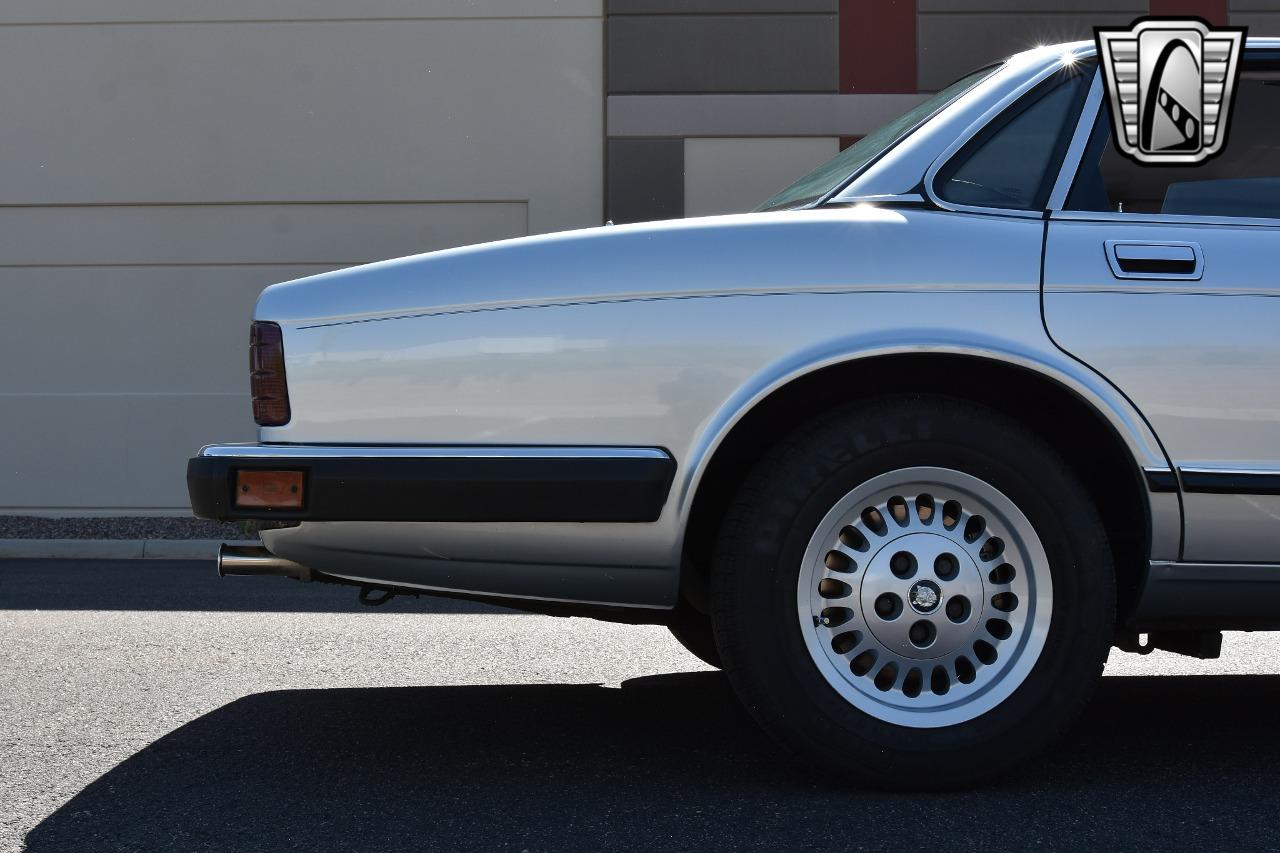 1991 Jaguar XJ6