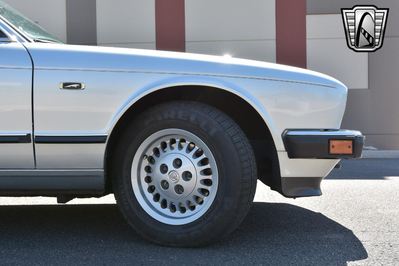 1991 Jaguar XJ6