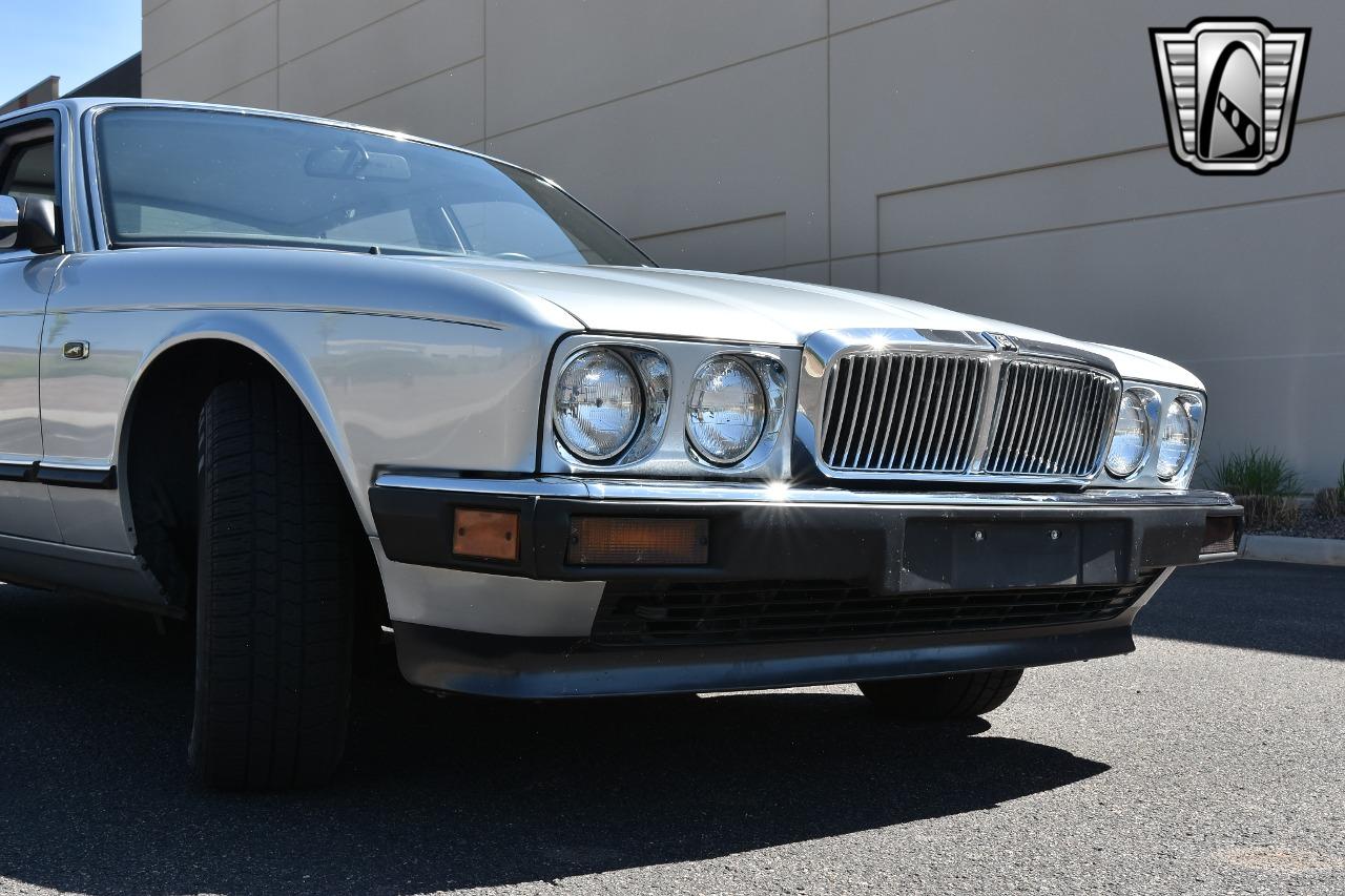 1991 Jaguar XJ6