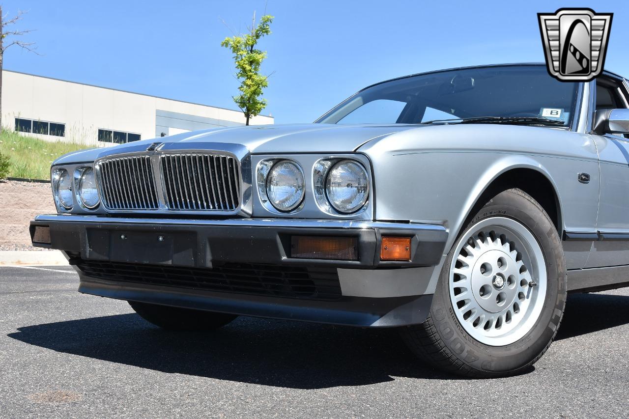 1991 Jaguar XJ6