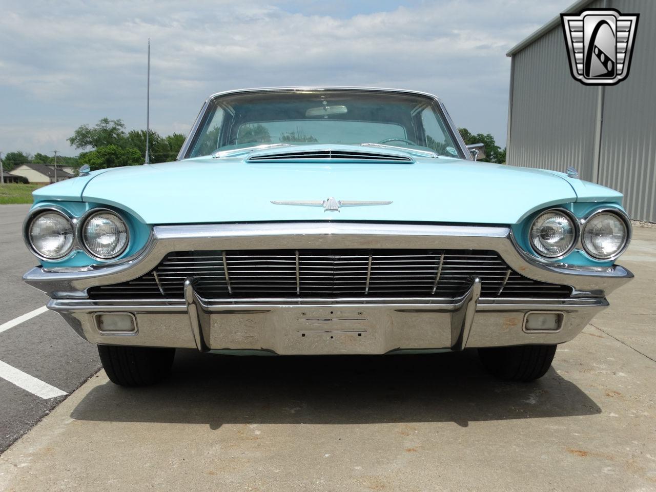 1965 Ford Thunderbird