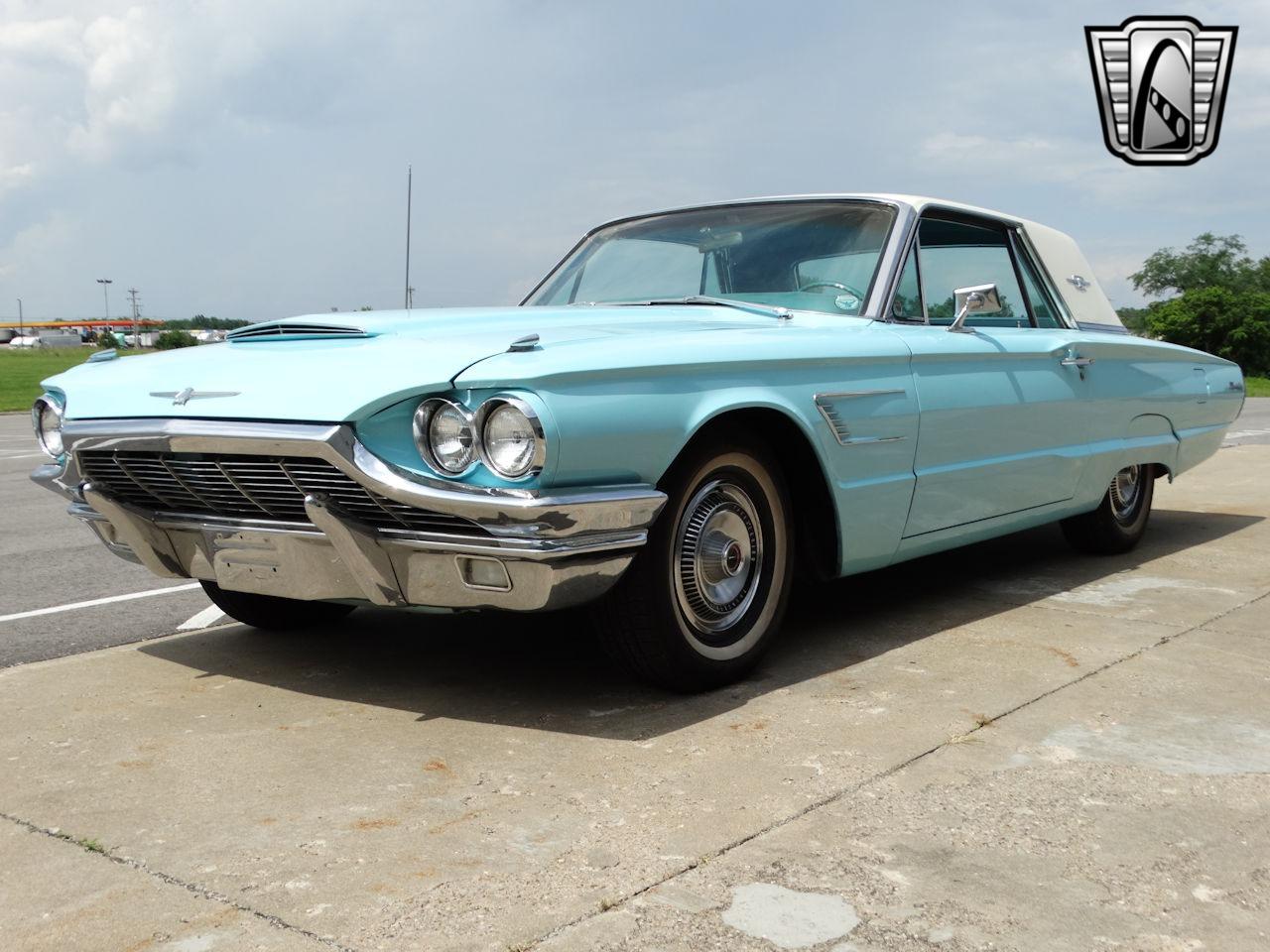 1965 Ford Thunderbird