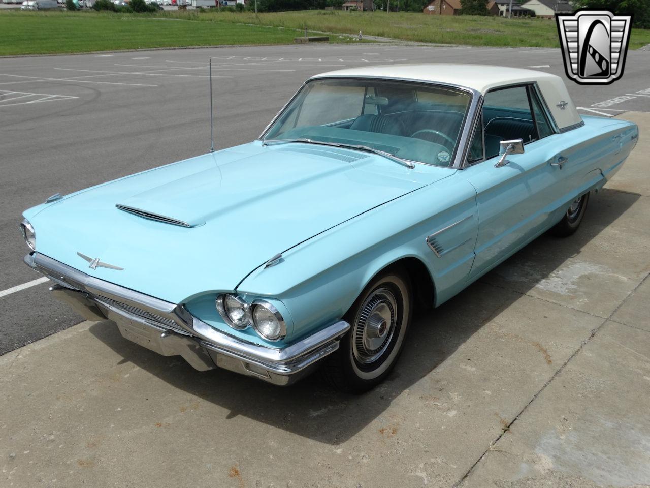 1965 Ford Thunderbird