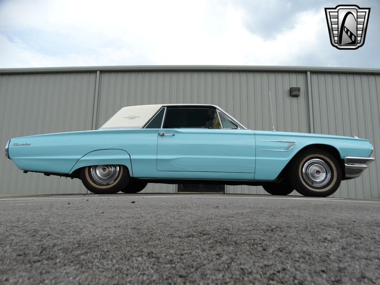 1965 Ford Thunderbird