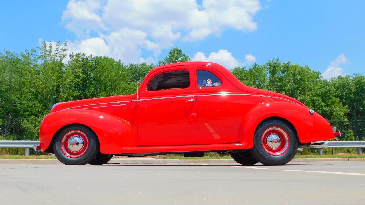 1939 Ford Deluxe