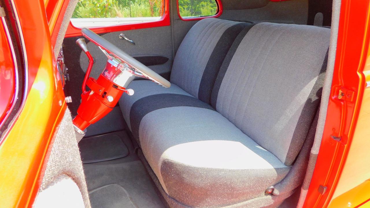 1939 Ford Deluxe