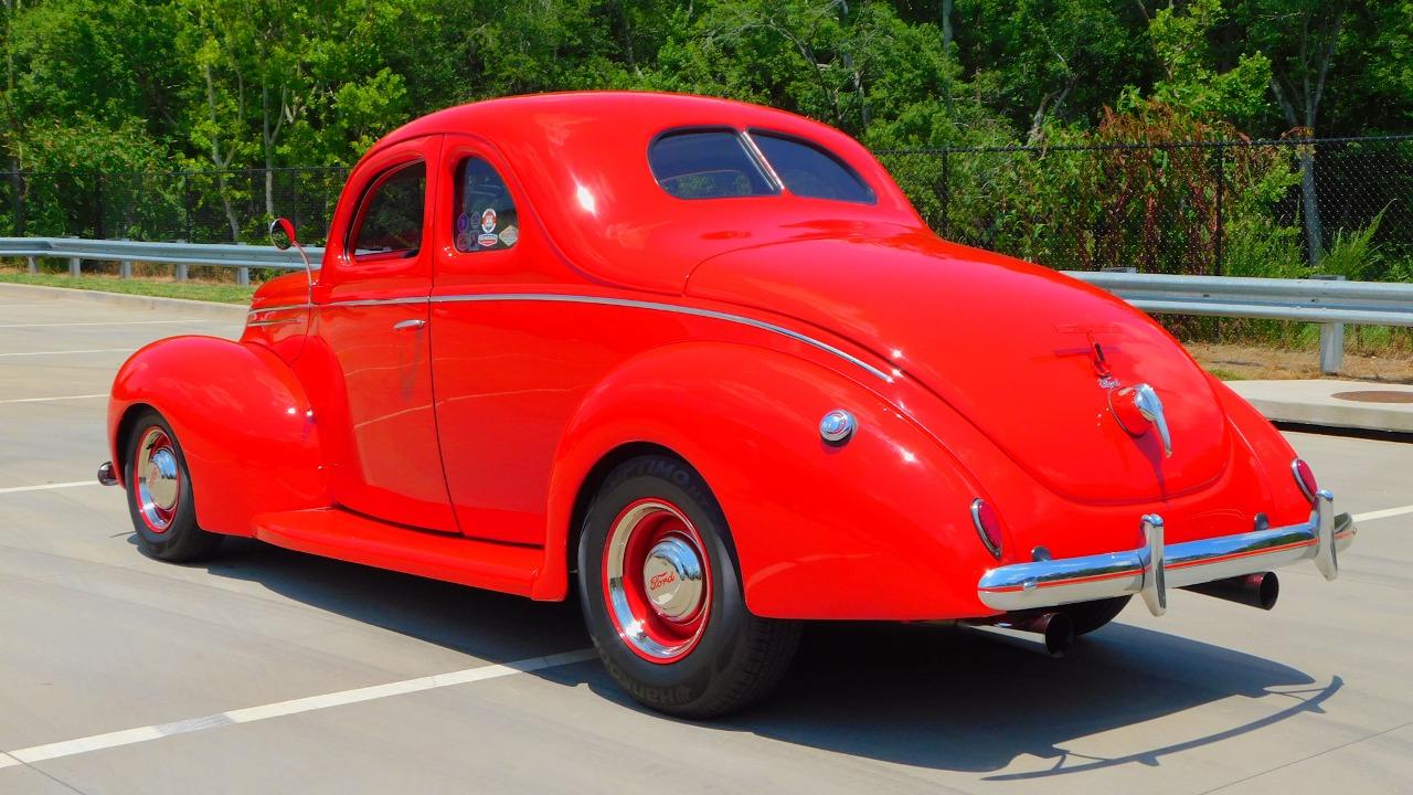 1939 Ford Deluxe