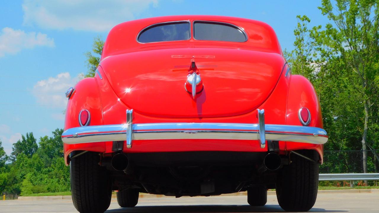 1939 Ford Deluxe